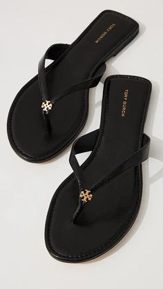 Tory Burch Classic Flip Flops | Shopbop Shoe Wishlist, Classic American Style, Tory Burch Sandals, Fall Shoes, Dream Shoes, Classic American, Underworld, Tory Burch Shoes, American Style