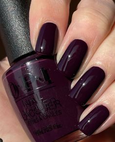 Dark Purple Nails, Plum Nails, Dot Nail Designs, Purple Nail Polish, Purple Nail, Nail Swag