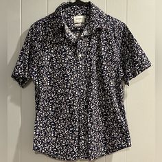 Goodfellow & Co Button Down Shirt Euc Maybe Never Worn Cute Floral Print Navy, Maroon, And White Patterned Button-up Cotton Blouse, Patterned Cotton Button-up Blouse, Collared Patterned Tops With Buttons, Patterned Collared Top With Buttons, Collared Patterned Tops With Button Closure, Fitted Short Sleeve Printed Button-up Shirt, Patterned Short Sleeve Shirt With Buttons, Patterned Button-up Shirt With Button Closure, Patterned Short Sleeve Top With Buttons