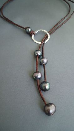 شال كروشيه, Black Pearls, Hammered Sterling Silver, Bijoux Diy, Precious Jewelry