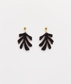 Black Dangle Plug Earrings As Gift, Black Dangle Plug Earrings For Gift, Handmade Black Clip-on Earrings For Gift, Black Dangle Plug Earrings, Handmade Black Dangle Clip-on Earrings, Handmade Black Dangle Earrings, Black Drop Plug Earrings, Black Drop Earrings With Ear Wire, Black Single Dangle Earring