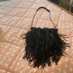 Nwot Black Fringe Crossbody Black Evening Bag With Adjustable Strap For Party, Chic Formal Bags With Fringe, Chic Formal Bag With Fringe, Chic Formal Fringe Bag, Chic Formal Fringe Bags, Leather Fringe Bag For Party, Leather Fringe Party Bag, Black Fringe Bag For Shopping, Chic Black Bag With Fringe