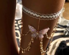 Thigh Jewelry, Beach Tan, Y2k Summer, Jewelry Accessories Ideas, Dope Jewelry, Jewelry Lookbook, Bling Rings, Girly Jewelry, Dream Jewelry