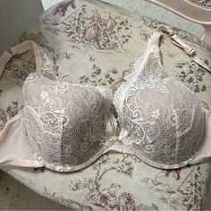 Beautiful Bra! Never Worn! Third Love, Beautiful Bra, Sleep Wear, Pretty Lingerie, Nude Color, Bra Set, Cream White, Women's Intimates, Sleep