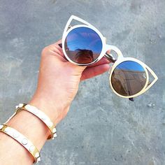 Adventures in Fashion with the Quay Invader Shades #cateye || Get the sunnies: http://nastygal.com/product/quay-invader-shades?utm_source=pinterest&utm_medium=smm&utm_term=ngdib&utm_content=clothing_optional&utm_campaign=pinterest_nastygal Look 80s, Cheap Ray Bans, Body Chains, Shop Accessories, Shades Sunglasses, Grunge Style