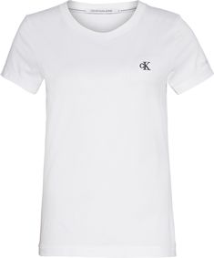 S/S stickade toppar från Calvin Klein Calvin Klein Crew Neck T-shirt For Spring, Fitted Calvin Klein Casual T-shirt, Fitted Short Sleeve Calvin Klein T-shirt, Fitted Crew Neck Top With Embroidered Logo, Embroidered Logo Tops For Summer, Fitted Casual Tops With Embroidered Logo, Fitted Calvin Klein Crew Neck Top, Calvin Klein Fitted Crew Neck Top, Calvin Klein Cotton Short Sleeve Tops