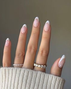 21 Timeless Wedding Nail Ideas For Brides - Lauren Erro Short Acrylic Wedding Nails For Bride, Christmas Nails 2023 Short Almond, Gel Nail Inspo Short Winter, Ball Nails Prom, Silver Tip Almond Nails, Simple Christmas Nails Oval Short, Round Wedding Nails For Bride, Squoval Wedding Nails, Christmas Bridal Nails