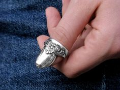 Sterling silver thumb finger nail ring is decorated with pattern in boho style. This armor fingernail guard ring is a jewelry handmade item. The ring for the first phalanx of the thumb finger, will cover your nails like an armor. Adjustable rings on the first phalanx of the thumb. Suitable for fingers from 17 (6.5US) to 19 (9.0 US) size Weight: 6.5 g. Width 2.1 cm. (0.83 in.), Band width 0.6 cm. (0.23 in.) Finger Nail Rings, Nail Boho, Archery Thumb Ring, Ancient Rings, Graduation Ring