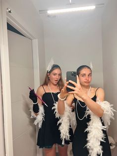 Flapper Girl Halloween Costume, 1920s Party Outfit, Gatsby Party Outfit Women, Flapper Girl Costumes, Gatsby Party Outfit, Flapper Costume Halloween, Flapper Halloween, Carnaval Outfit, Flapper Girls