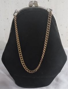 Vintage 1940's Formal Velvet Clutch Purse Bag Kiss Lock Made in the USA by ShonnasVintage on Etsy Vintage Gold Bag With Chain, Vintage Evening Bag With Chain Strap For Formal Occasions, Velvet Clutch, Western Leather, Vintage Purses, Purse Bag, Vintage Handbags, Clutch Purse, Rebecca Minkoff Hobo