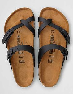 Birkenstock Women's Mayari Sandal Birkenstock Outfit, Birkenstock Style, Tokyo Street Fashion, Womens Golf, Birkenstock Women, Birkenstock Sandals, Birkenstock Mayari, Women Sandals, Soft Grunge