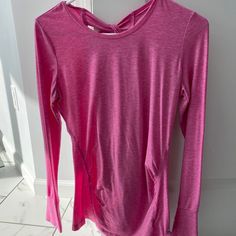 Gap Fit Breathe Twist Back Detail Maternity Top. Never Worn, Brand New Perfect Condition. Stretchy Soft And Lightweight Maternity Top, Gap Fit, Maternity Tops, Gap, Long Sleeve Tees, Womens Tops, Twist, Tops & Tees, Brand New