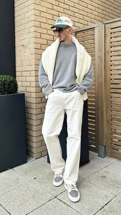 Outfit Primavera Hombre, Rich Man Style, Baggy Fits Aesthetic, Workwear Fashion Men, Clothing Fails, Boys Winter Clothes, Classy Clothing, Herren Style, Outfits Baggy