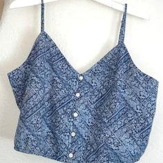 American Eagle Paisley Button Down Cropped Tank Top Blue American Eagle Crop Top - Paisley Blue - Button Down V-Neck - Western, Coastal Cowgirl - Size Large - New Without Tags - Cotton / Linen Blend #Western #Coastalcowgirl #Cowgirl #Cowgirlcore #Cowboy Bohemian Button-up Tops With Buttons, Blue Summer Tops With Snap Buttons, Blue Tops With Snap Buttons For Summer, Blue Buttoned Tops For Vacation, Patterned Tops With Button Closure For Vacation, Summer Button-up Tops With Paisley Print, Summer Paisley Print Button-up Top, Blue Paisley Print Button-up Top, Blue Coastal Cowgirl