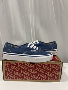 Vans Authentic Classic VN000EE3NVY Unisex Navy & White Skateboard Shoes C2057 Men’s size 4.5 Women’s size 6 Euro size 36 New with box What you see is what you get Contact me if you have any questions Usually ships same or next business day No shipping on Saturdays Vans Authentic Navy, Skateboard Shoes, Converse Chuck 70, Chuck 70, Vans Authentic, Vans Classic, What You See, Chucks Converse, Navy White