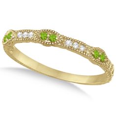 Vintage Stacking Diamond & Peridot Ring Band 14k Yellow Gold (0.15ct) Peridot Engagement Rings, Halo Band, Gemstone Rings Vintage, Stacked Wedding Bands, Hand Fashion, Peridot Jewelry, Stack Ring, Peridot Ring, Peridot Gemstone