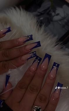 Birthday Nails Ideas Classy, Midnight Acrylic Nails, Black Prom Nails Medium Length, Y2k Prom Nails, Royal Blue Nail Inspo Acrylic, Extra Prom Nails, Bad And Boujee Nails Medium, Prom Nails Black Women, Gemini Inspired Nails