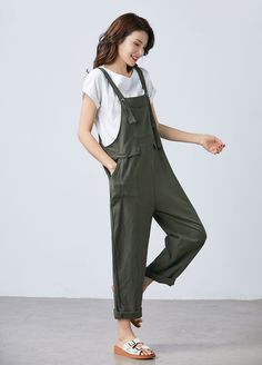 FEATURES - 100% linen -Button detail -Two pockets -Loose fit -Over sized Fit -Ankle Length -For Summer, spring, autumn SIZE Available in sizes XS-XXL How to choose size ? 1.Check your body measurement with instructions https://www.etsy.com/listing/794054080 2.Get your size in Size Chart with your body measurement https://www.etsy.com/listing/794055682 3.Send me your measurement if you need help Bust Waist Hips Your over all Height Weight Bra size Normal size. 4.When to choose bespoke order 1. Ch Casual Green Solid Color Overalls, Solid Cotton Jumpsuits And Rompers With Pockets, Cotton Jumpsuits And Rompers With Pockets, Relaxed Fit Solid Overalls With Side Pockets, Utility Overalls With Pockets, Utility Solid Overalls With Pockets, Casual Green Jumpsuits And Rompers With Side Pockets, Relaxed Fit Solid Color Overalls For Spring, Green Linen Casual Jumpsuits And Rompers