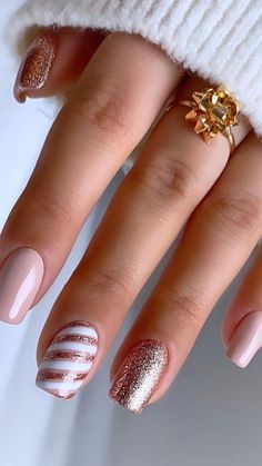 These Christmas Nails Nail Art Ideas – Get Ready to Shine! 💅. Get festive with these stunning Christmas Nails Nail Art ideas that will make your nails the talk of every holiday party! From elegant Christmas Gel Nails to chic Christmas Nails Acrylic, there\'s a look for everyone. 🎅✨ Want something fun and easy? Try Cute Christmas Nails or go with Christmas Nails Easy for a quick, stylish look. Bring on the Festival Nails and show off Her Nails with confidence. If you’re in a rush, Stick On Nai... Xmas Nail Designs, Nails Unique, Holiday Acrylic Nails, Ombre Acrylic, Colourful Nails, Candy Cane Nails, Ballet Nails, Girly Acrylic