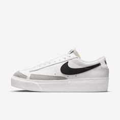 Praised for its classic simplicity and comfort, the Nike Blazer Low Platform elevates the hoops icon. The lifted midsole/outsole lets you step confidently while the upper keeps the proportions you loved from the original. Nike Blazers, Nike Blazer Low, Black White Blazer, Blazer Low, Nike Models, Women Platform Shoes, Baskets Nike, Original Fashion, Nike Blazer