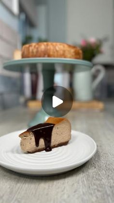 Matty on Instagram: "Coffee Basque recipe ⬇️

Another day, another delicious basque! This time it’s got the crunch of a buttery @biscoff__uk biscuit base followed by the delicious velvety centre, rich with coffee 🤤 

If you had to have one of these for your Christmas Day dessert, what flavour would you go for? I can’t decide 😂

Coffee Basque
Ingredients
100g milk chocolate 
150g soured cream
250g double cream
880g cream cheese
225g golden caster sugar
4 large eggs
35g plain flour
1/2tsp flaked sea salt
2tsp espresso powder
1tbsp crushed coffee beans (optional)
200g biscoff biscuits
70g butter (melted)

Chocolate Sauce
I cheated and used @waitrose chocolate sauce and it worked perfectly!

Method
1.Pre-heat oven to 220C and line the bottom and sides of an 8inch spring form tin with greasep Burnt Basque Cheesecake Recipe, Basque Cheesecake Recipe, Blonde Chocolate, Burnt Basque Cheesecake, Portuguese Dishes, Burnt Cheesecake, Basque Cheesecake, Biscoff Biscuits, Raspberry Coulis