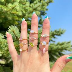 Customize your ring between over 50 crystal chip options and the choice between gold, silver or rose gold in all US ring sizes! Rose Dans, Healing Crystal Ring, Ring Sizes, Crystal Rings, Healing Crystal, Message Me, Rings Statement, Or Rose, Crystal Healing