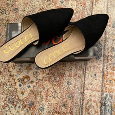 Savannah Black Faux Suede Slip-On Mules Size 10 Nib. These Run Small And Fit More Like A Size 9-1/2. Casual Black Low Heel Mules, Chic Black Flat Mules, Casual Black Mules For Night Out, Slip On Mules, Mule Clogs, Mules Shoes, Savannah, Savannah Chat, Faux Suede