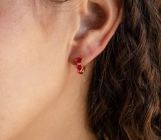 ✦ 𝐈𝐭𝐞𝐦 𝐃𝐞𝐬𝐜𝐫𝐢𝐩𝐭𝐢𝐨𝐧 "Shop our Ruby Huggies Earrings crafted by Pashicreations. Bold gemstones set in 14k gold create these dainty birthstone earrings, ideal for gifting to women, bridesmaids, or mothers. Handmade with care, these earrings are perfect for everyday wear, making them a thoughtful gift for your girlfriend, mom, sister, or for celebrating special occasions like Mother's Day, anniversaries, birthdays, and Valentine's Day. Elevate her style with these timeless treasures." 14k Gold Pierced Cluster Earrings As Gift, 14k Gold Birthstone Huggie Earrings As Gift, Prong Set Drop Earrings For Gift, Fine Jewelry Cluster Drop Earrings As Gift, 14k Gold Gemstone Cluster Earrings For Gift, Drop Earrings With Prong Setting As Gift, Valentine's Day Yellow Gold Gemstone Earrings, 14k Gold Hoop Earrings With Gemstones As A Gift, 14k Gold Hoop Earrings With Gemstone For Gift