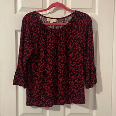 Never Worn, Gorgeous Shirt With Cute Sleeves! Casual Fitted Blouse With Heart Print, Spring Black Top With Heart Print, Black Heart Print Top For Spring, Fitted Red Top With Heart Print, Fitted Red Tops With Heart Print, Fitted Red Heart Print Top, Red Heart Print Casual Top, Casual Red Top With Heart Print, Casual Red Heart Print Top