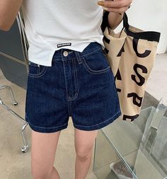 Size (CM) Waist Circumference Hips Pants Length S 62 84 34 M 66 88 35 L 70 92 36 Model is 162cm 43kg wears size M High Waist Denim Shorts, High Waist Denim, Waist Circumference, High Waisted Shorts Denim, Pants Length, High Waisted Denim, Denim Shorts, Dark Blue, Short Dresses