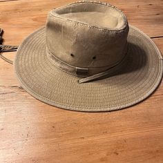 Never Worn Cute Canvas Hat From Pet & Smoke Free Home Vintage Adjustable Khaki Hat, Adjustable Safari Style Bucket Hat, Khaki Fedora Sun Hat For Outdoor, Bass Pro Shop Hat, Chanel Glasses, Canvas Hat, Chanel Watch, Hunting Girls, Gray Cap