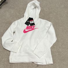 White Nike Hoodie Never Worn Still With Original Stags Nike Long Sleeve Hoodie With Logo Print, White Fleece Sweatshirt For Winter, White Fleece Sweatshirt For Spring, White Fleece Hoodie With Crew Neck, White Hooded Sweatshirt For Spring, White Hooded Top For Winter, White Hooded Spring Sweatshirt, Spring White Hooded Sweatshirt, White Long Sleeve Sweatshirt With Adjustable Hood