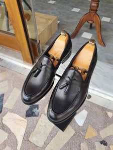 Slip-on Tassel Loafers For Galas, Plain Toe Slip-ons With Leather Sole For Galas, Semi-formal Slip-on Round Toe Moccasins, Business Slip-on Tassel Loafers With Round Toe, Black Slip-on Tassel Loafers With Leather Sole, Slip-on Tassel Loafers With Leather Sole For Galas, Galas Slip-on Tassel Loafers With Rubber Sole, Black Tassel Loafers With Leather Sole, Leather Sole Tassel Loafers With Round Toe For Office