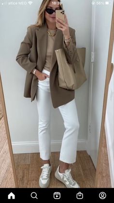 Stylish Work Attire, Corporate Outfits, Business Casual Outfits For Work, Brown Blazer, Wardrobe Tips, Outfits Chic, Elegante Casual, Nice Style, Casual Work Outfits