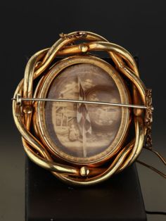 RARE-GEORGIAN-SHELL-CAMEO-SWIVEL-LOCKET-BROOCH-WITH-SECRET Rich People, Stone Cuts, Hair A, Precious Metals, Semiprecious Stones, Locket, Shells, Human, Stone