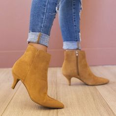 Journee Collection Isobel Bootie New In Box! High Top Wedge Sneakers, Grey Booties, Black Boots Tall, Western Booties, Brown Booties, Black Chelsea Boots, Lace Up Booties, Toe Boots