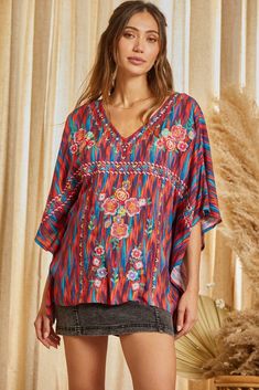 Fitted Blouses, Kimono Sleeves, Aztec Designs, Embroidered Tunic, Trendy Clothes For Women, Kimono Sleeve, Boho Blouses, Beautiful Embroidery, Blouse Vintage