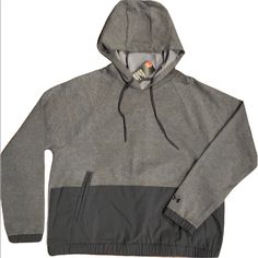 Awesome Loose Fit Cropped Hoodie In Gray Melange. The Mixed Material, Side Pockets, Zipper On One Side And The Crease In The Back Draws Attention. Gray Hoodie With Drawstring For Cold Weather, Gray Hooded Top For Outdoor Activities, Under Armour Long Sleeve Fleece Sweatshirt, Under Armour Hoodie For Fall Sports, Under Armour Hoodie For Winter Sports, Gray Hoodie Sweatshirt For Cold Weather, Under Armour Sports Hoodie For Winter, Sporty Hoodie Sweatshirt For Cold Weather, Under Armour Winter Sports Hoodie