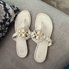 Size 7.5 Tory Burch Sandals, Good Condition! Tory Burch Sandals, 14th Birthday, Gold Sandals, Tory Burch Shoes, Women's Shoes Sandals, Tory Burch, Shoes Sandals, Color White, Size 7