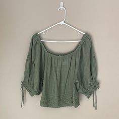 Green Blouse From Ae, Size Medium, New With Tags. Beautiful Design On Sleeves. Boho Long Sleeve Top, Spaghetti Strap Blouses, Boho Peasant Top, Sleeveless Peplum Top, Flannel Women, Lace Inset, Short Sleeve Cropped Top, Babydoll Top, American Shirts