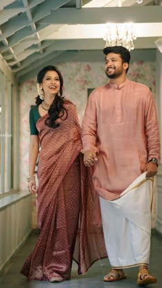 Kerala Engagement Dress Hindus, South Indian Groom, Kerala Engagement Dress, Engagement Dress For Groom, Outfits For Wedding, Simple Frock, Pre Wedding Photoshoot Props, Simple Frock Design