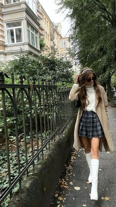 Fall Preppy Outfits, First Date Outfits, Glamour Vintage, Couture Style, Style Evolution, Estilo Preppy, Designer Outfits, Cute Preppy Outfits