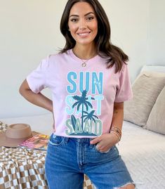 Sun Salt Sand Trendy Retro Vacation T-shirt for Women, Beach Lover Summer Shirt, Unisex Oversized Beach Tee, Shirts for Her, Gift for Mom - Etsy Pink Short Sleeve T-shirt For Day Out, Pink Cotton Top With Palm Tree Print, Casual Crew Neck T-shirt For Vacation, Beach Season Short Sleeve T-shirt For Day Out, Pink Summer T-shirt For Day Out, Summer Short Sleeve Printed Tops, Short Sleeve Tops For Beach Season Day Out, Summer Graphic Print Shirt For Day Out, Summer Shirt With Graphic Print For Day Out