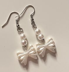 🤍coquette handmade beaded bow pearl drop earrings  coquette/acubi/cottagecore/fairycore aesthetic style length: ~2.5cm #coquette #beaded #bow #jewellery #jewelery #earrings #pearl #cottagecore #acubi #fairy #acubi #handmade #aesthetic