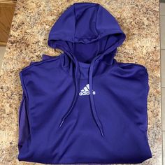 Didas Brand New Women’s Medium Purple Hoodie Adidas Moisture-wicking Hooded Sweatshirt, Adidas Sports Sweatshirt With Double-lined Hood, Adidas Sweatshirt With Double-lined Hood For Sports, Adidas Moisture-wicking Hoodie, Sporty Purple Hoodie For Sports, Adidas Sports Hoodie For Fall, Adidas Hoodie With Adjustable Hood For Fall, Adidas Hooded Hoodie With Adjustable Hood, Purple Sportswear Hoodie