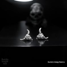 🔥 Hypoallergenic Bull Head Skull Stud Earrings - Bold, Edgy & Unforgettable! 🔥  Stand out from the crowd with these striking Bull Head Skull Stud Earrings! ⚡ Designed for bold personalities who live and breathe Gothic, punk, or alternative fashion.  Made from premium Silver 925 and hypoallergenic materials, these earrings are perfect for sensitive ears. No discomfort, only lasting style! With their intricate bull head design, they're a conversation starter whether you're at a party, concert, o Punk Rock Party, Earrings Bold, Head Skull, Unisex Earrings, Bull Head, Gothic Earrings, Gothic Punk, Head Design, Wedding Jewelry Bracelets