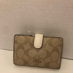 Coach Wallet, High Quality Leather, Coach Bags, Wallets, Real Life, Bag Lady, Wallet, Brand New, Tags