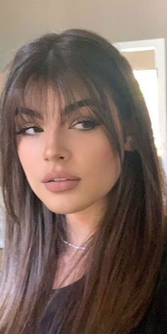 Bangs Longer On Sides, Cute Face Frame Haircuts Long Hair, Cute Haircuts For Medium Hair With Bangs Round Faces, Bangs With No Layers, Long Fine Blonde Hair, Haïr Cut Medium Hair, Trendy Hairstyles 2024, Bangs For Round Face Long Hair, Face Framing Layers With Bangs