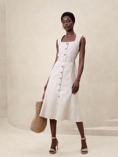 Linen-Blend Button Midi Dress | Banana Republic Factory Luxury Linen Midi Dress For Formal Occasions, Banana Republic Lace Dress, Luxury Chic Button-up Midi Dress, Linen Dress Elegant Classy Midi, Classy Linen Dress, Broadcasting Outfits, Midi Dress Outfit Classy, Mizo Sunday Dress, Banana Republic Outfits