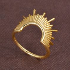 Vintage Sun Ring, Half Sun Ring, Celestial Ring, Minimalist Ring, Boho Ring, Dainty Ring, Rising Sun Ring, Gold Sun Ring, Gifts For Her. ✿ Benefits of Brass Metal : Brass has metaphysical healing properties to boost the immune system and to give courage. It's known to help reduce inflammation and also improve digestion. Brass has the properties of purifying negative energy.  The golden shine symbolizes the sun. It will be useful when you want to clear out shadiness in your mind. ✿ Our products a Celestial Rings, Half Sun, Sun Ring, Simple Casual Outfits, Celestial Ring, Transparent Nails, Metaphysical Healing, Ring Gifts, Zierlicher Ring